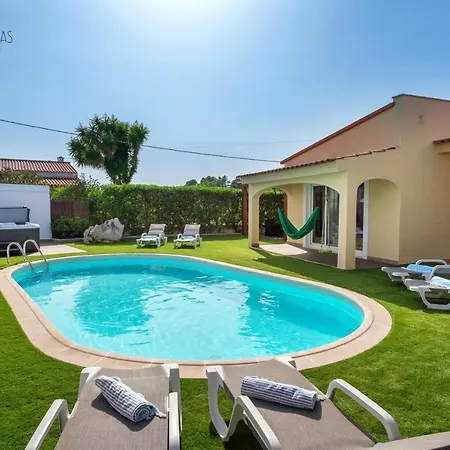 别墅 V4 Canelas 4 Quartos Com Piscina Privada *
