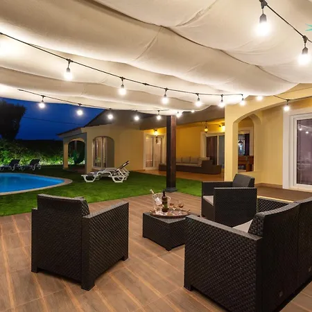 V4 Canelas 4 Quartos Com Piscina Privada Villa *