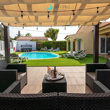 V4 Canelas 4 Quartos Com Piscina Privada *